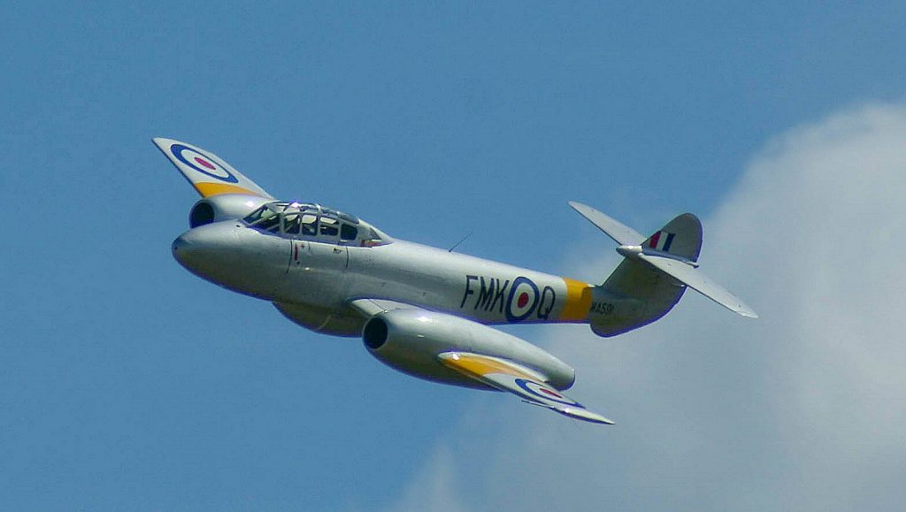 Royal Air Force 100th Anniversary at EAA AirVenture Oshkosh 2018 10 02 Meteor T7 Coventry