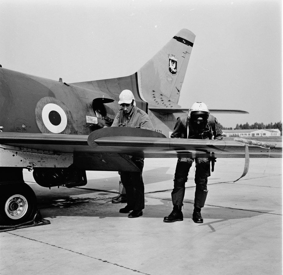 Pilot Report: The Night Looping 10 023