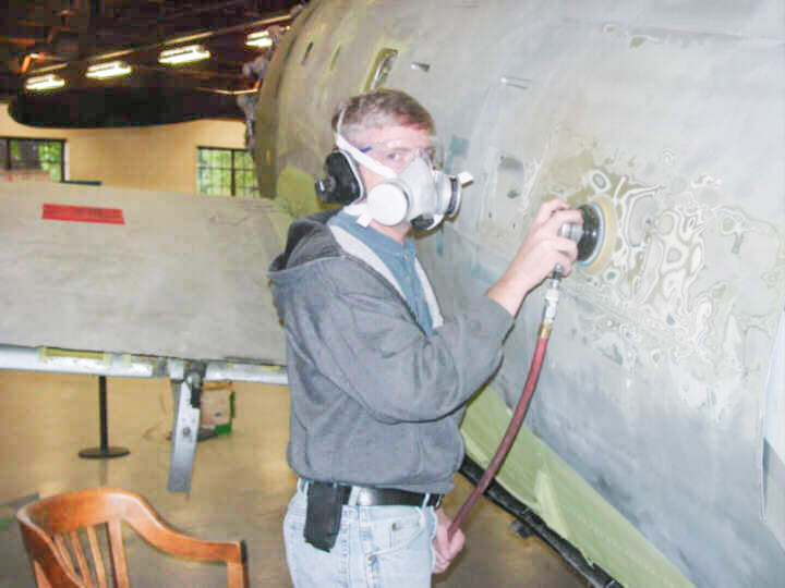 Love Warbirds? ... Get Involved and Volunteer! 10 041003 F O3755 1001 1