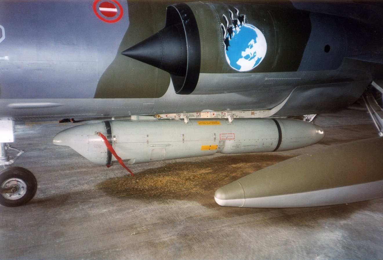 Supersonic Glider - Piloting the F-104 Starfighter In An Emergency! 15 065