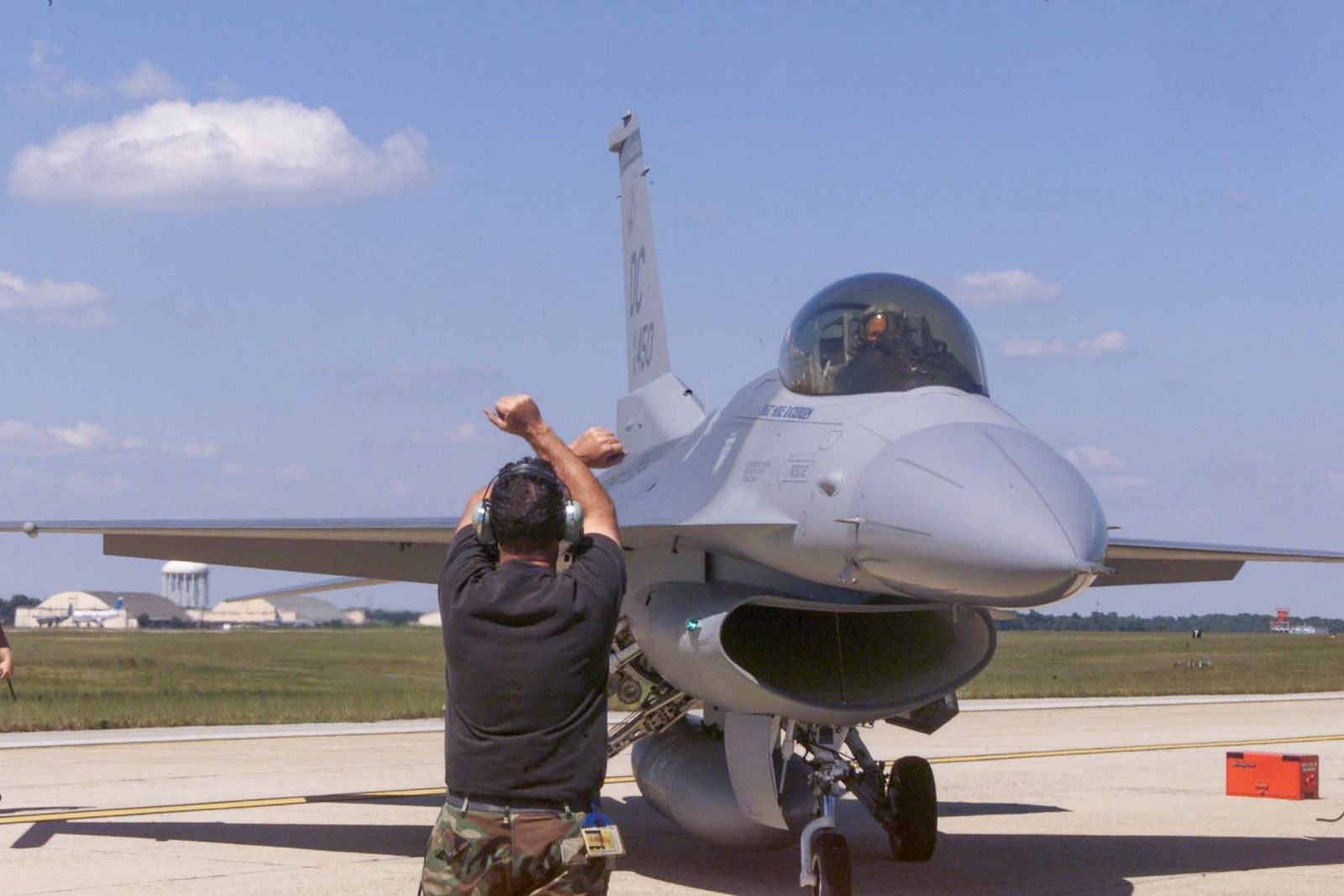 Darkest of Days - The 113th Wing on 9/11 12 07 CA F 16C 85 450 parks on Echo September 2001 USAF