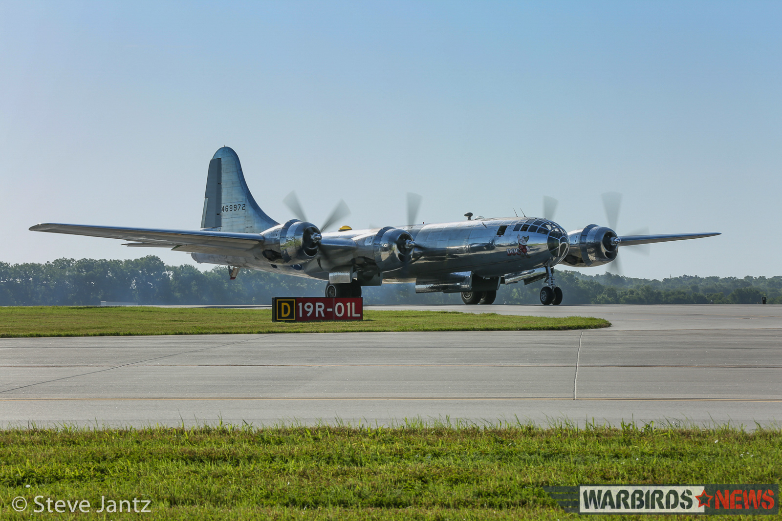 Doc Flies!!! 18 Taxiing back after a successful first flight. (photo by Steve Jantz)