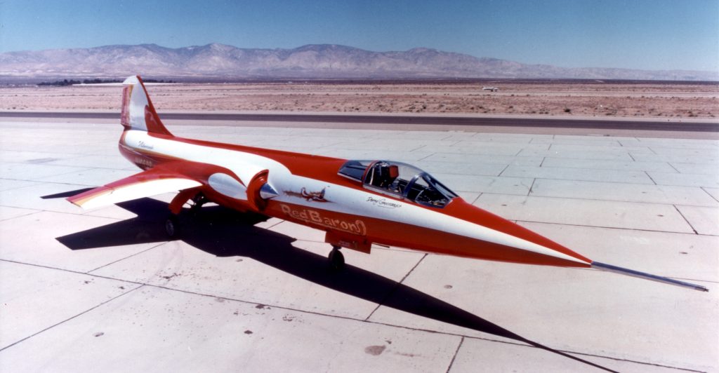 The Fastest Warbird: Darryl Greenamyer and the RB-104 "Red Baron" 10 1 RB 104 Red Baron Tony Landis