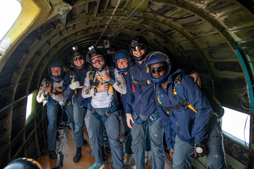 Reaching Across Generations: C-47 'Placid Lassie' Carries Jumpers Again 22 1 SSC 3874 VANedit