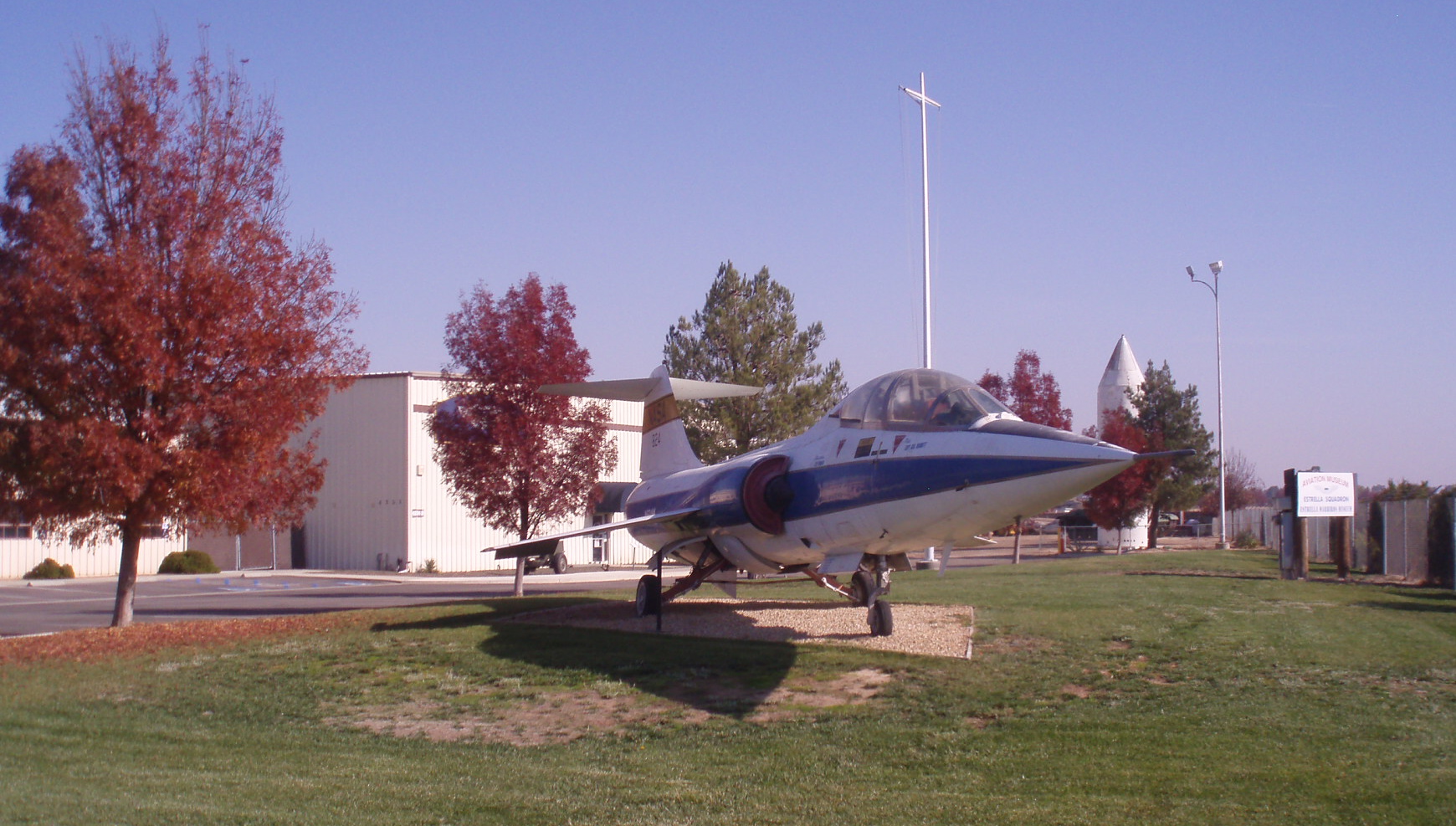 Help the Estrella Warbirds Museum Preserve a NASA F-104G Starfighter 10 1001.JPG