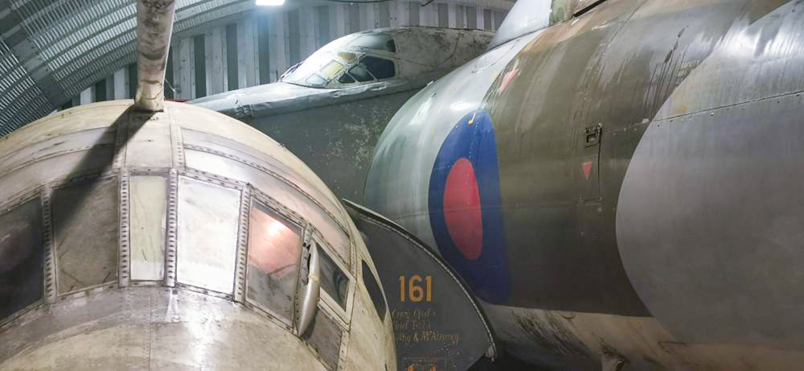 Four British V-Bomber Cockpits Up For Sale 10 101006 0 1