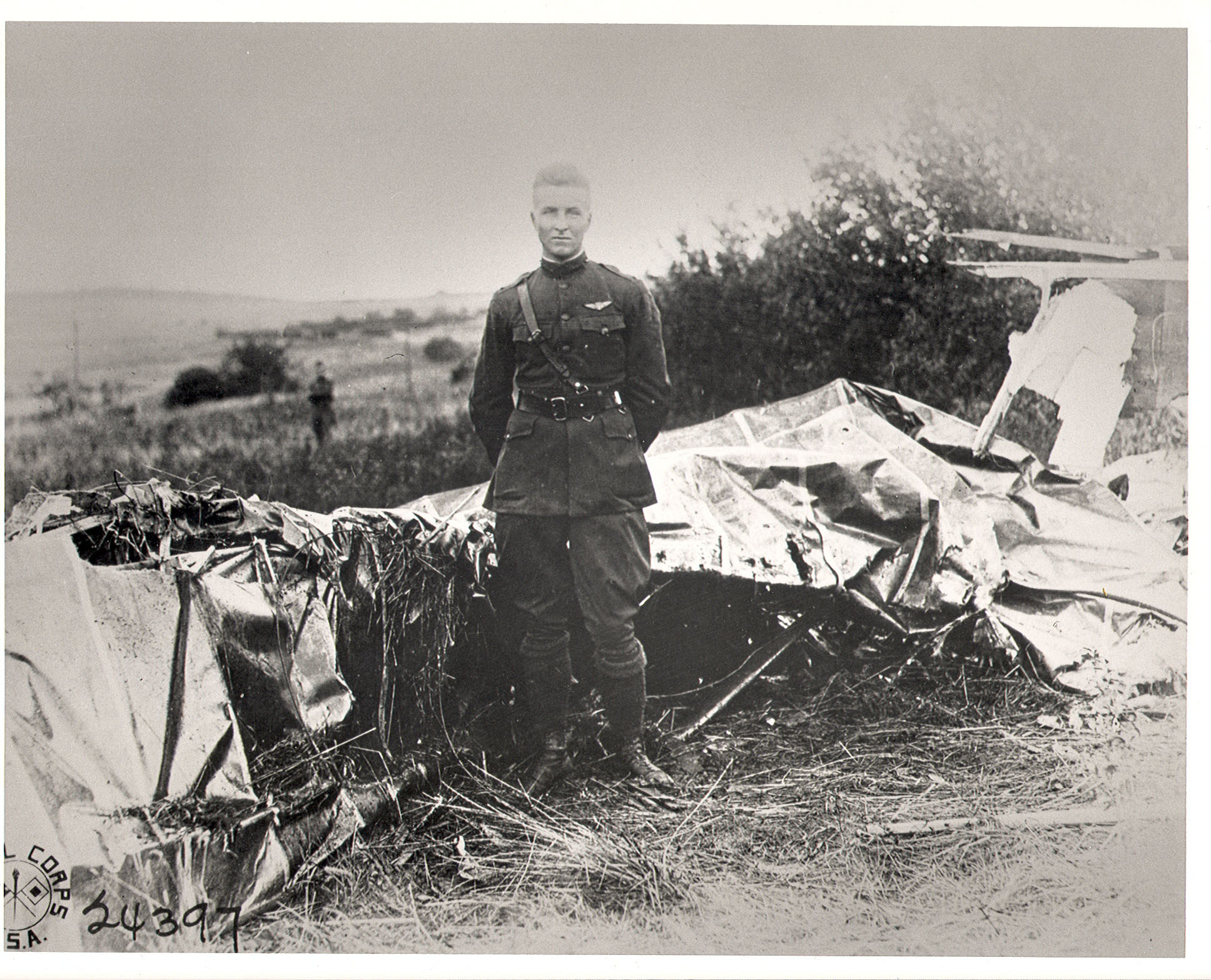 F-22 Raptors Shoot Down Chinese Balloon Using WWI Ace Callsign "Frank" 13 101210 F 4839S 004