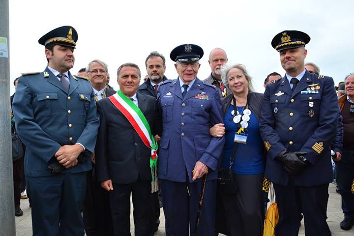 Inauguration of the Checkertails of Lesina Monument 11 10363129_312280012257089_2016583109449221484_n