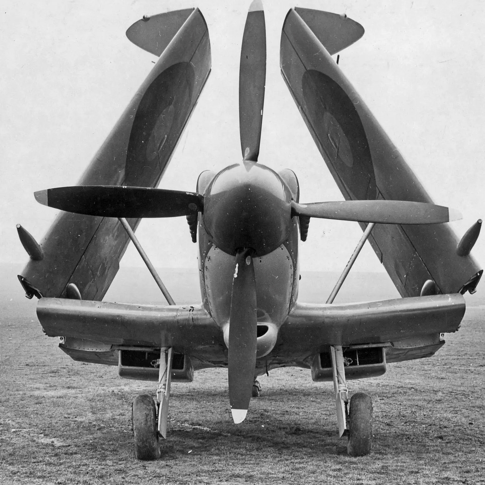 Today in Aviation History: First Flight of the Supermarine Seafire 16 1434663358366