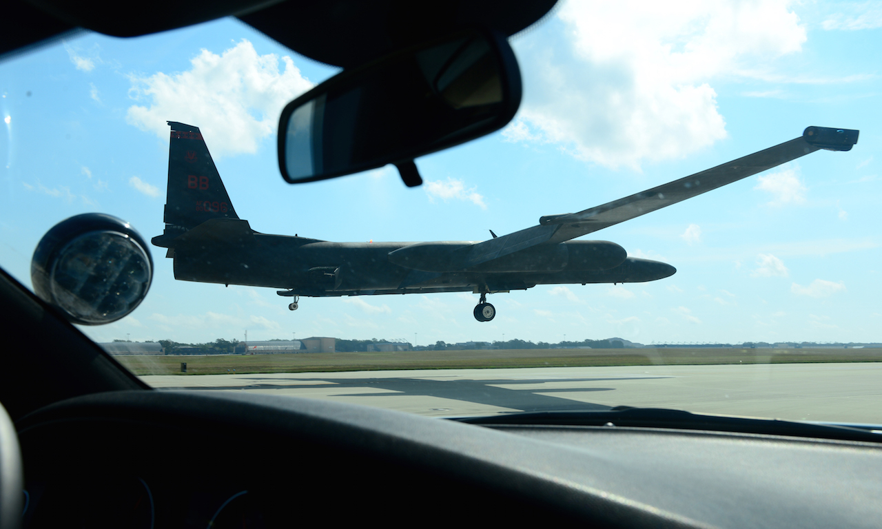 U-2 Dragon Lady Takes Center Stage During Air Force Celebrations 11 A U-2 Dragon Lady from Beale Air Force Base, California, prepares to land at Joint Base Andrews, Maryland, Sep. 19, 2015. The aircraft was landing in front of thousands of spectators during an air show at Joint Base Andrews. This year marks the 60th anniversary of the U-2, one of the oldest operational aircraft in the Department of Defense. (U.S. Air Force photo by Senior Airman Bobby Cummings/Released)