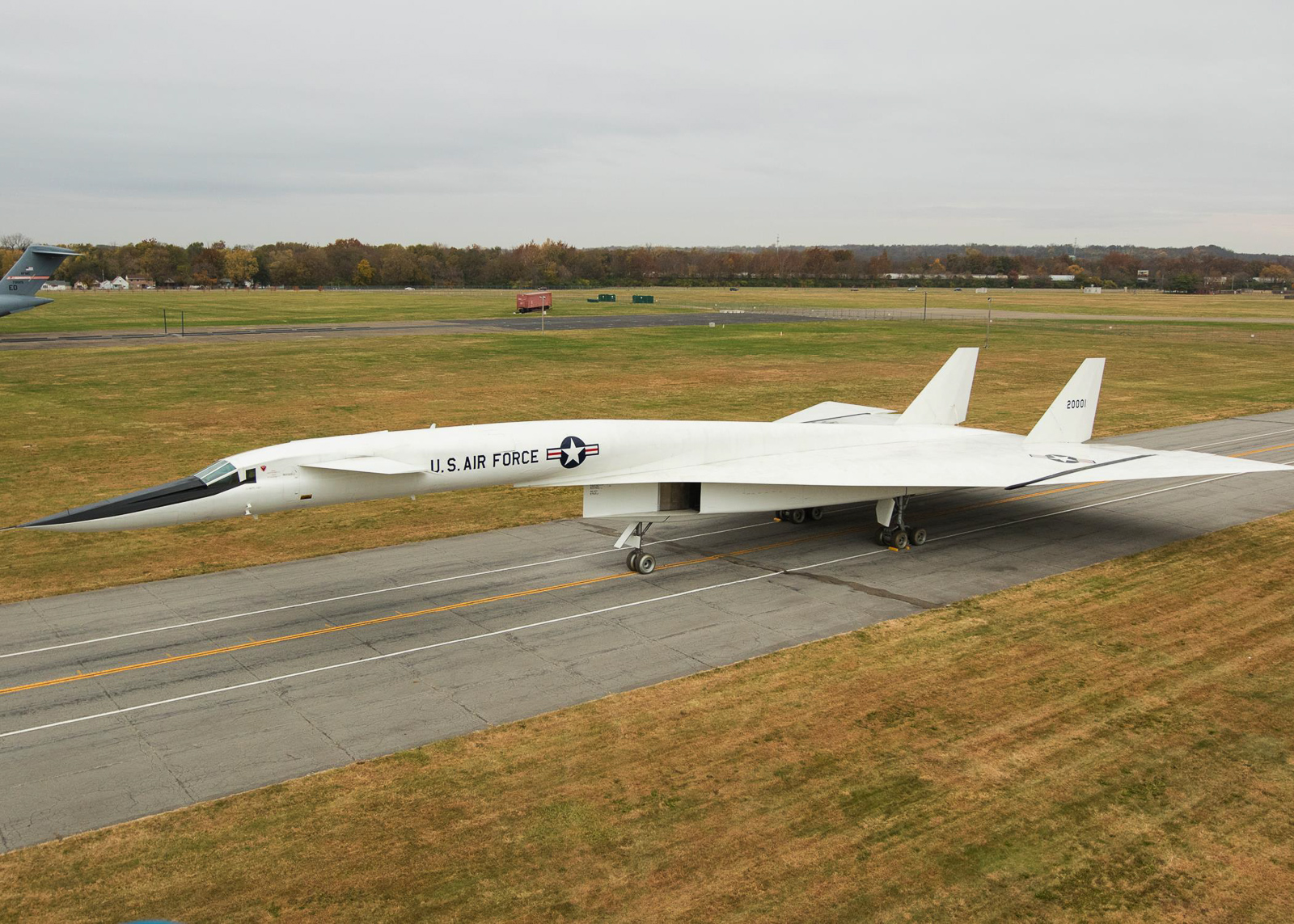 XB-70 Valkyrie On the Move in Dayton 16 Valkyrie en plein air. (NMUSAF photo by Will Haas)