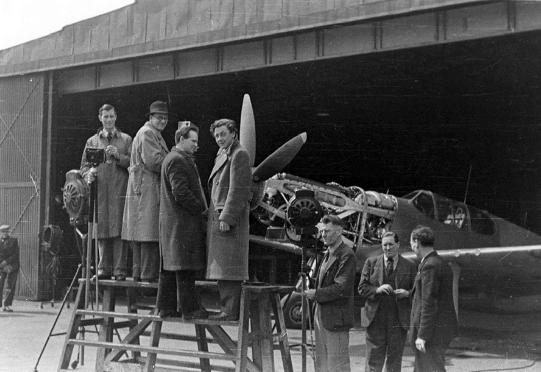 The Mustang and the Merlin 14 1943 Verity Films at Rolls Royce Hucknall Merlin powered North American Mustang