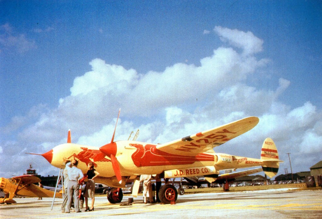 P-38 Air Racer NX25Y,later N25Y, early 1947 P-38 Air Racer NX25Y,later N25Y, early 1947
