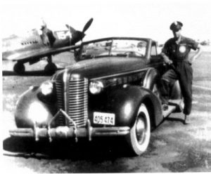 WWII Veteran Aviator Bill Overstreet and His P-51 Mustang, "Berlin Express" 11 Bill and his cherished 1938 Buick in California in 1943
