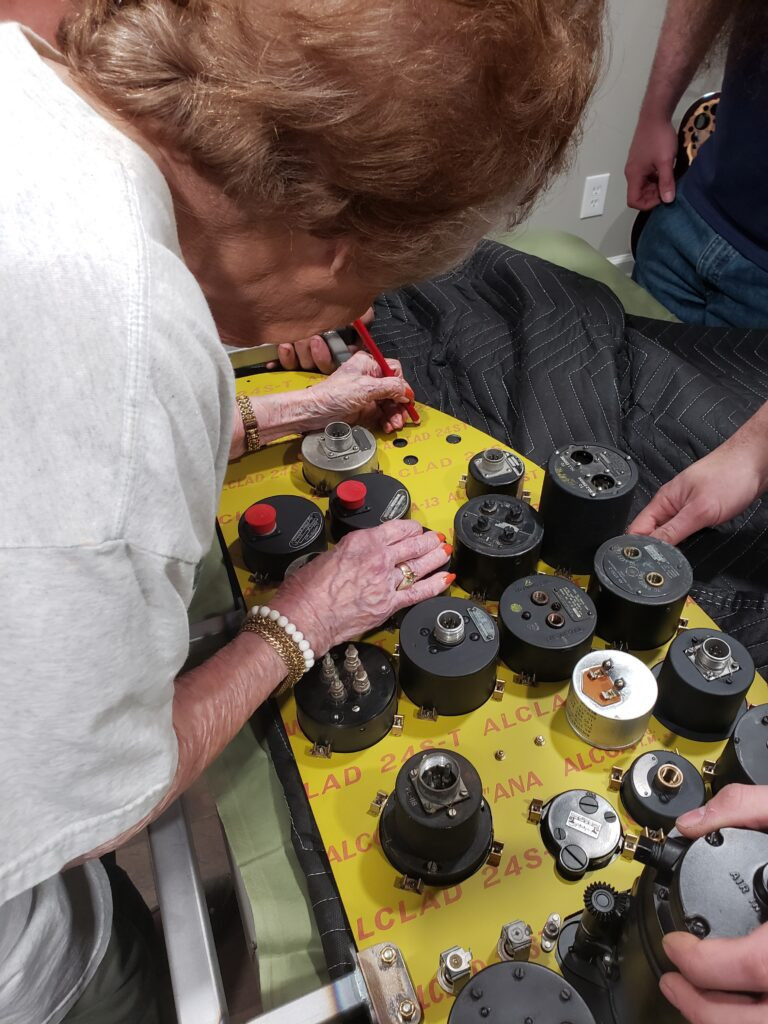 Sandbar Mitchell Gets a Helping Hand From a WWII 'Rosie' 13 20220306 101006