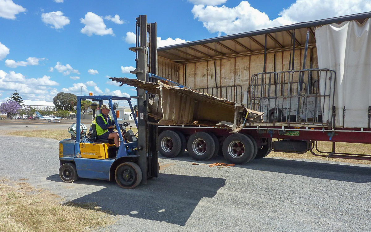 Reevers Rescues a Combat Veteran B-25D Downunder 21 23736013 874475126064017 3143410796344082373 o