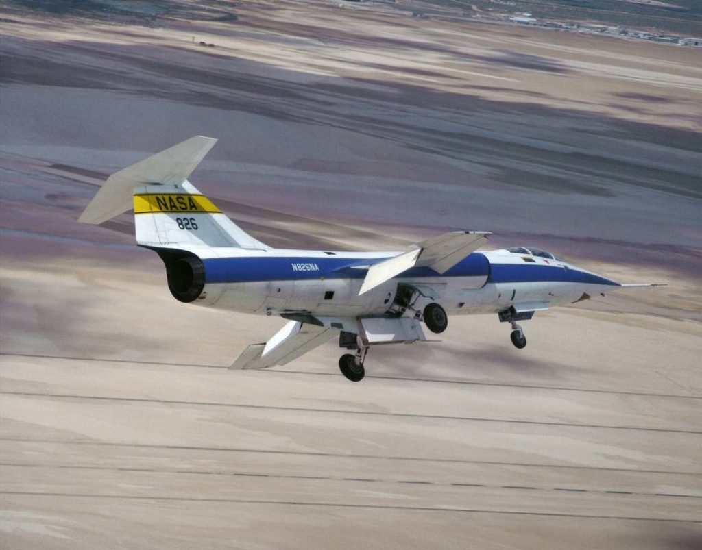 Flight Test Files: Lockheed F-104 Starfighter - Mastering the Aerodynamics of the Razor-Thin Wing 13 306753main EC92 03161 4 full