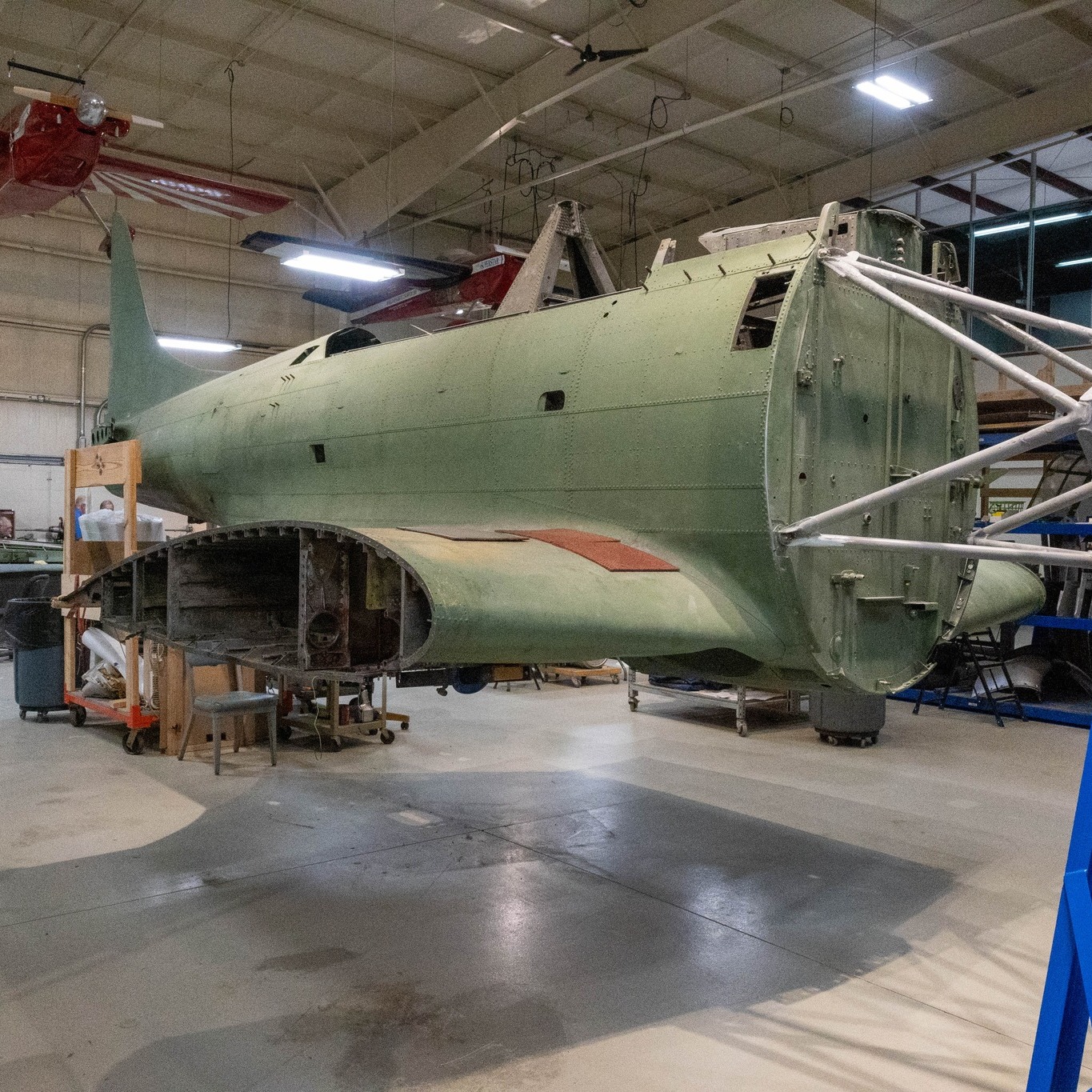 The Air Zoo's Dauntless 'Production Line' 26 314035904 501829828653816 7931190401725156249 n