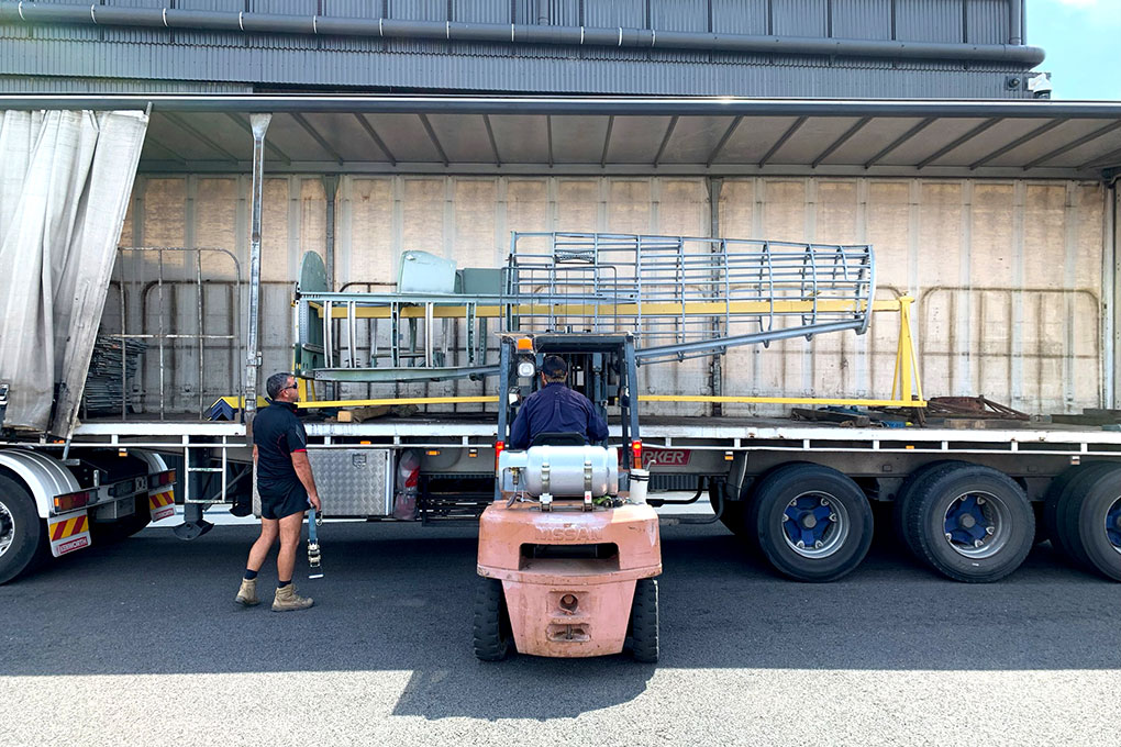Spitfire Fuselage Arrives at Hunter Fighter Collection 10 335417486 1187505901898318 1604386171014432918 n