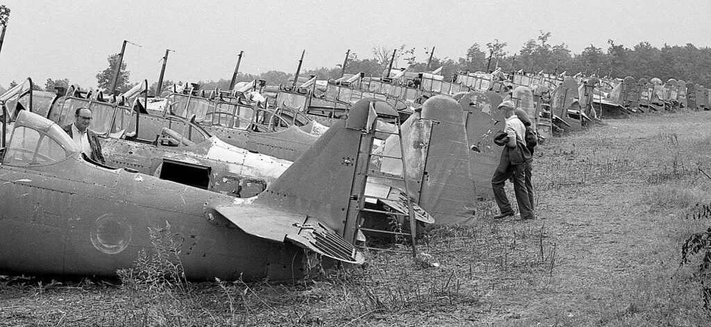 Lady Luck Smiled on This Smart Yale 13 5 Simmons Auction