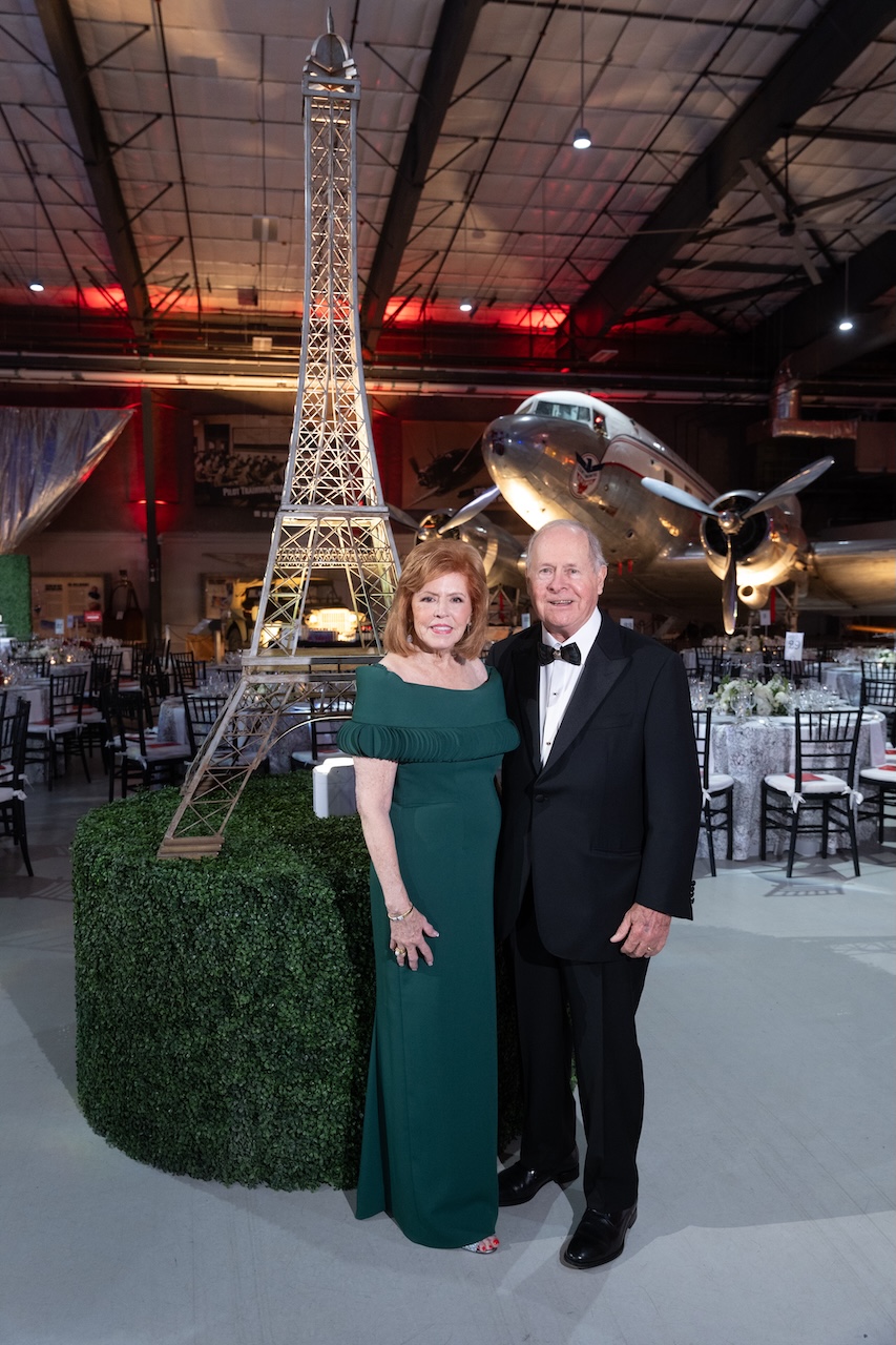 Lone Star Flight Museum’s Jet Setters Ball ’25 Raises $700,000 and Honors Board Member Ralph B. Thomas 14 60 JetSettersBall DanielOrtizPhoto 111425