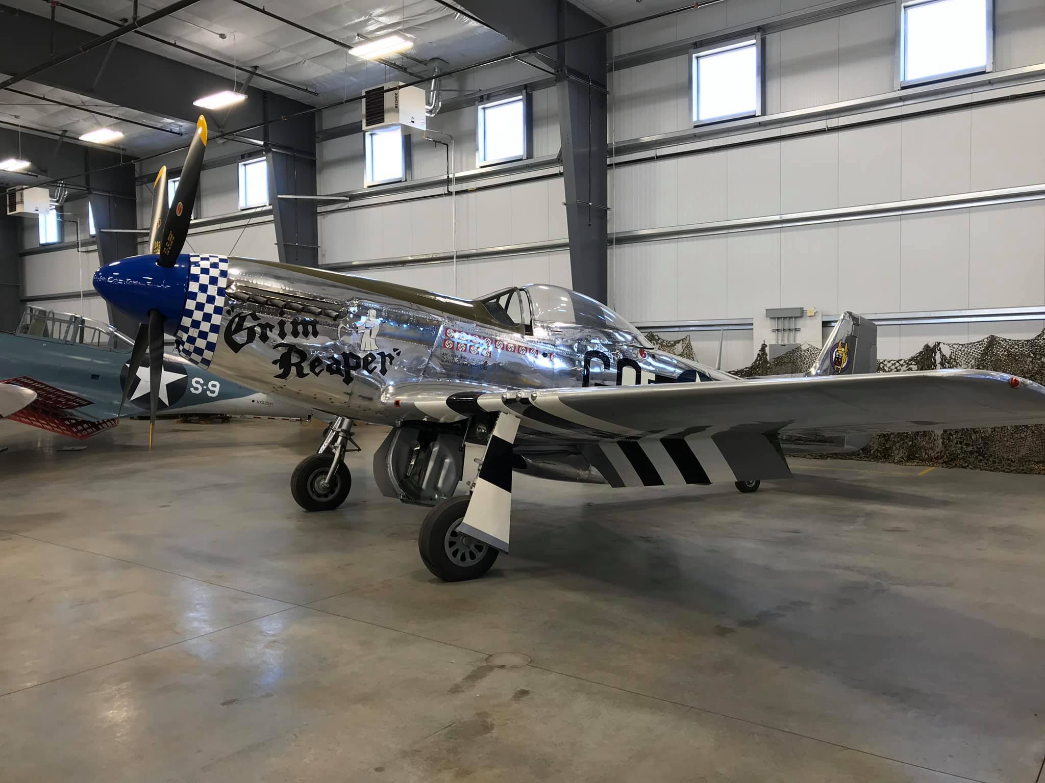 Randy Warbird Profiles: North American P-51D-20-NA, s/n 44-63701 30 80622781 3141351032559199 38691526418628608 n 1
