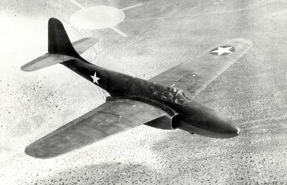 America’s First Jet: Inside the Surviving Bell P-59 Airacomets 16 A Bell XP 59A Airacomet prototype in flight near Muroc Army Airfield 1942. U.S. Air Force