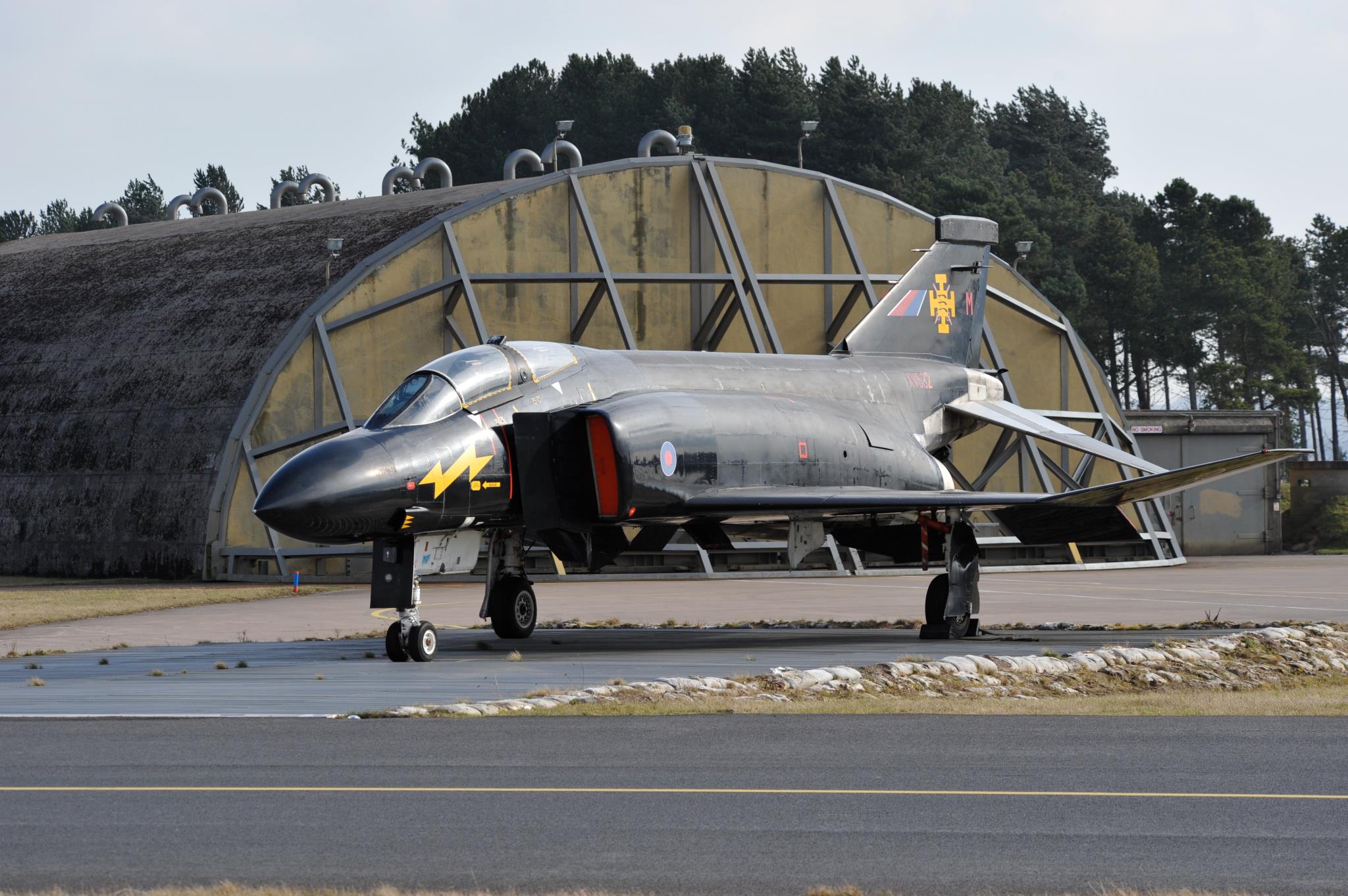 RAF Phantom "Black Mike' Moves to RAF Cosford 13 AF McDonnell Douglas Phantom II nicknamed “Black Mike” _Ian-Black-2