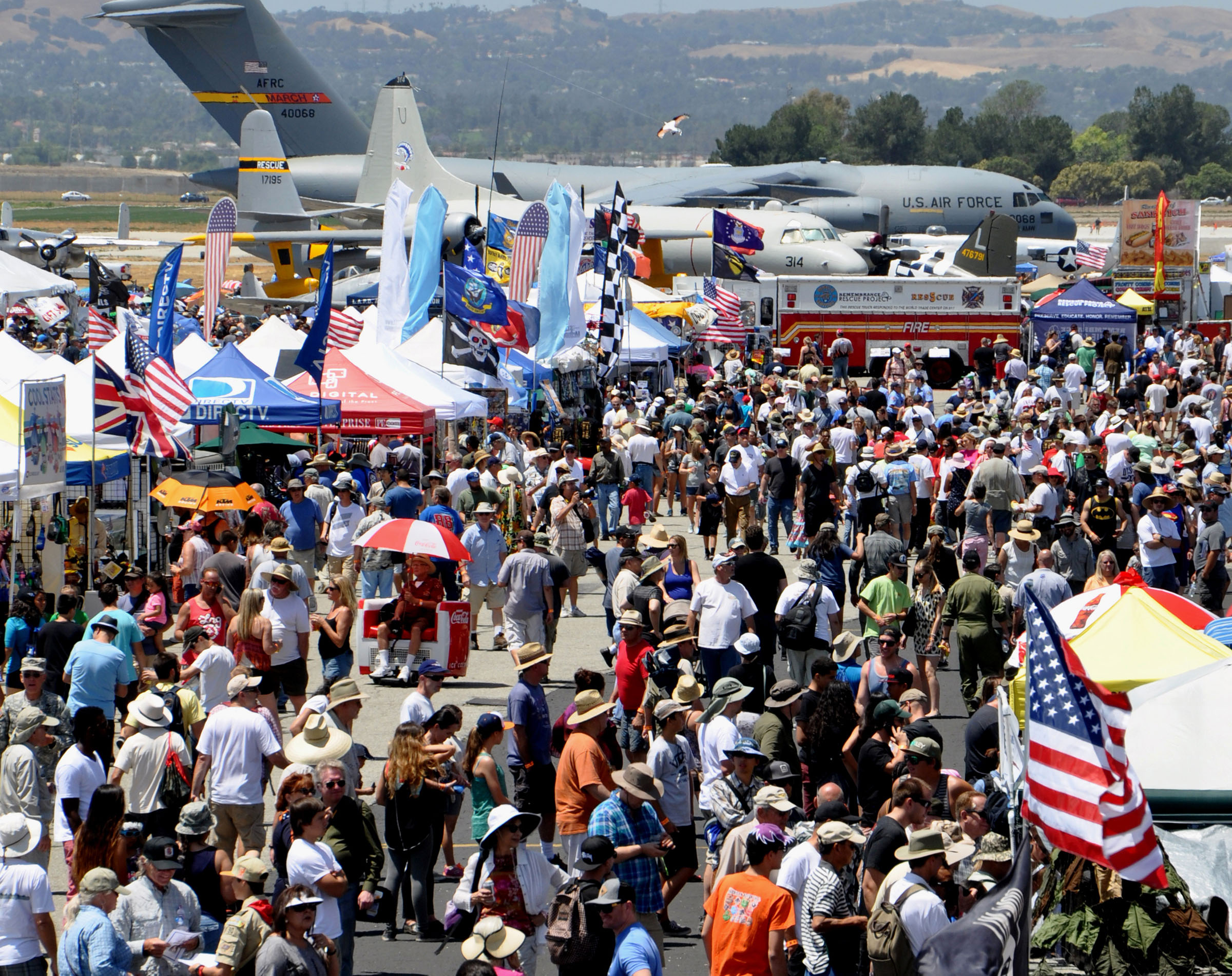 Planes of Fame Air Show - April 29 thru May 1st 11 The teeming crowd at a previous Planes of Fame Air Show. (photo via Planes of Fame Air Museum)
