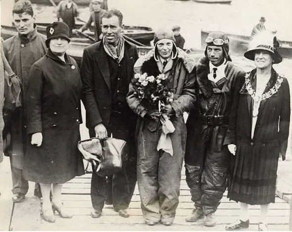 Today in Aviation History: Amelia Earhart Becomes the First Woman to Fly Across the Atlantic 11 Amelia Earhart at Southampton. Left to right are The Honourable Amy Phipps Guest flight mechanic Louis E. Gordon