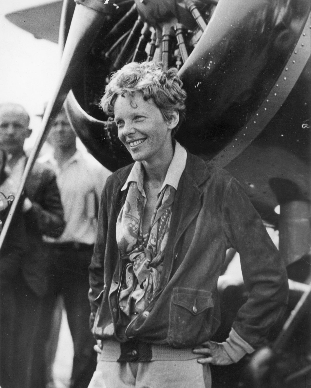 Donald Trump Calls for Declassification of Amelia Earhart Records 10 Amelia Earhart with her Lockheed Vega after her record setting solo nonstop flight across North America 25 August 1932. Encyclopedia Britannica