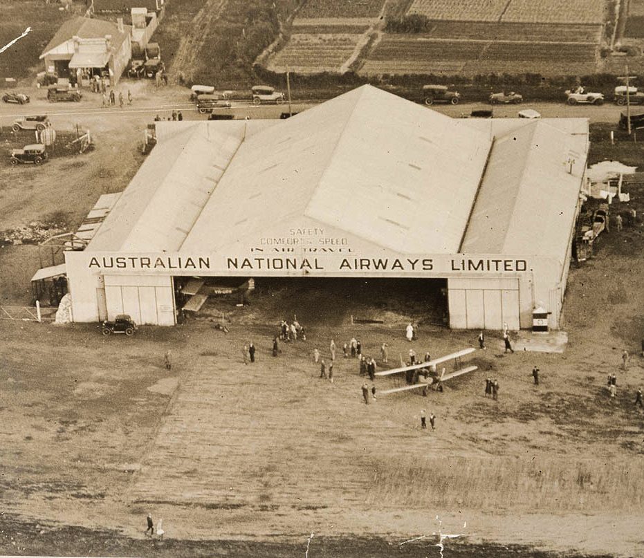 Today in Aviation History: First Airmail Flight between New Zealand and Australia 14 Australian National Airways Limited A.N.A. hanger Mascot 1929 1931 ULM