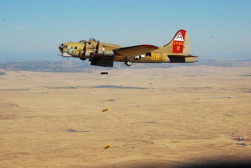 Bomber Camp 2017 – Battle of the Bombers! 11 (Photo via Stockton Field Aviation Museum)