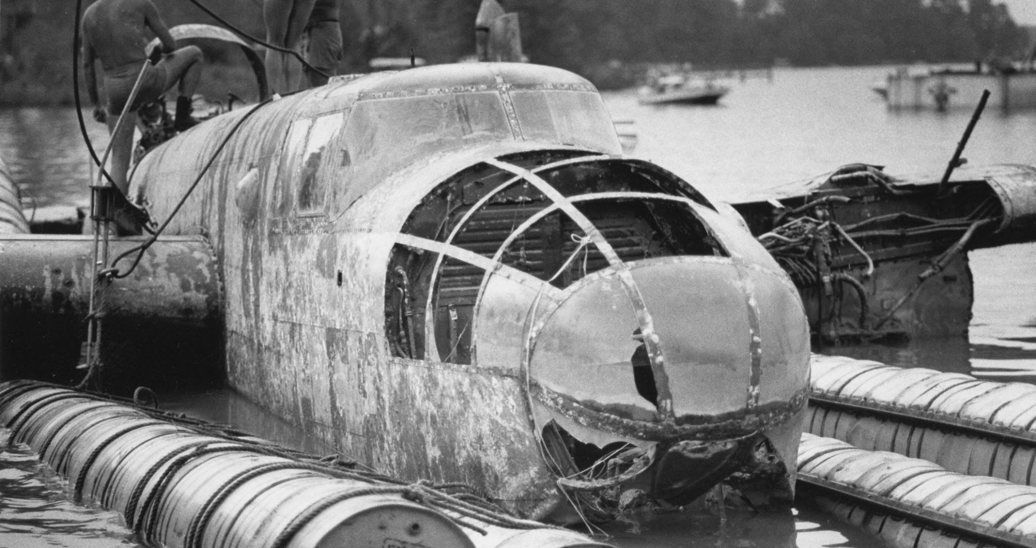 "Skunkieā Seeks New SC Home 12 B-25 "Skunkie"_1983 Recovery_2