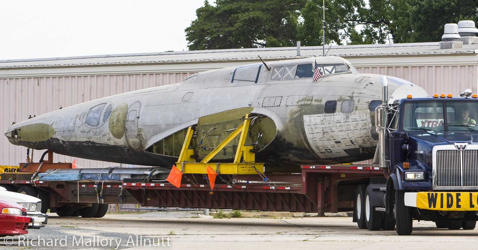 NMUSAF Resumes Restoration of "The Swoose"! 21 B1H8626 R.M.Allnutt photo B 17D Flying Fortress Silver Hill Maryland July 11 2008