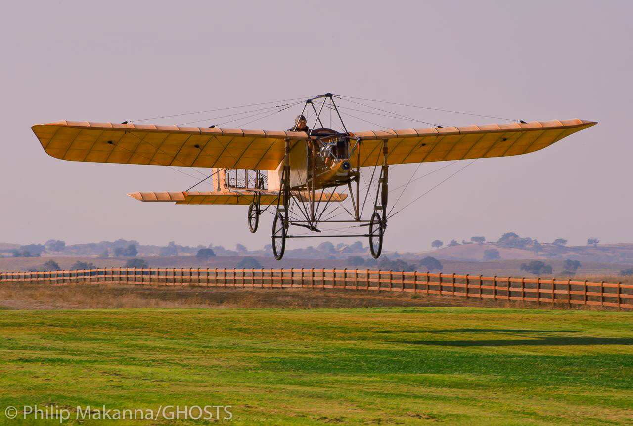 New Aircraft On Display at NASM's Udvar-Hazy Center 21 BIG BB PR5 PAGE 113 144C03