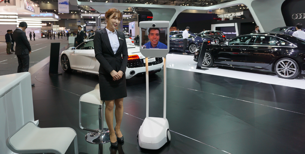 San Diego Air & Space Museum Offering Virtual Tours via BEAM Pro 11 The BeamPro allows users to interact with remote locations by coupling high-end video and audio with the freedom of motion to move about a space.