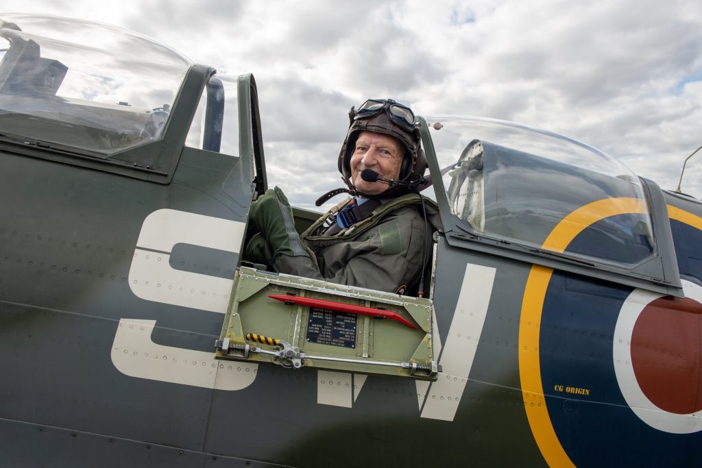WWII Hawker Typhoon Veteran Has Dream Flight Fulfilled 10 Bernard Gardiner