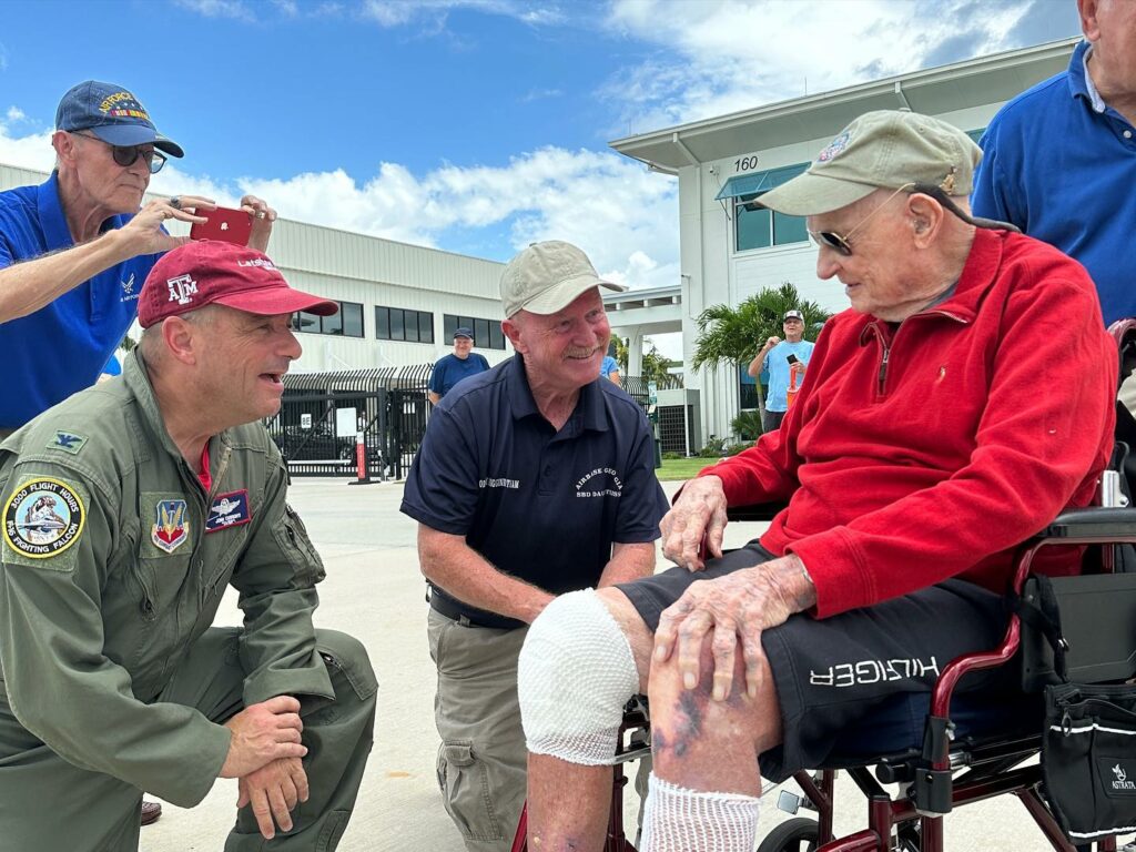 CAF Airbase Georgia Surprises WWII Pilot With a Visit From a P-51 Mustang 10 Bill Mac MacClarence