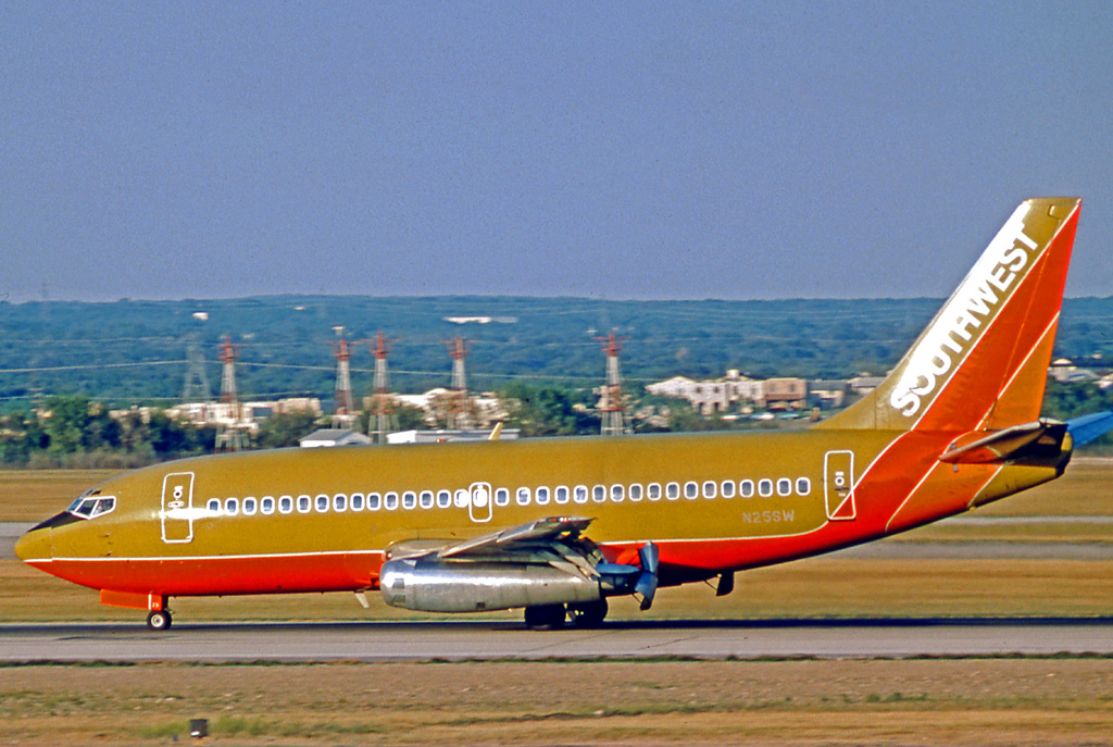 Today in Aviation History: Southwest Airlines Begins Operations 11 Boeing 737 2A1 N25SW Southwest SAT 17.10.75 edited 2