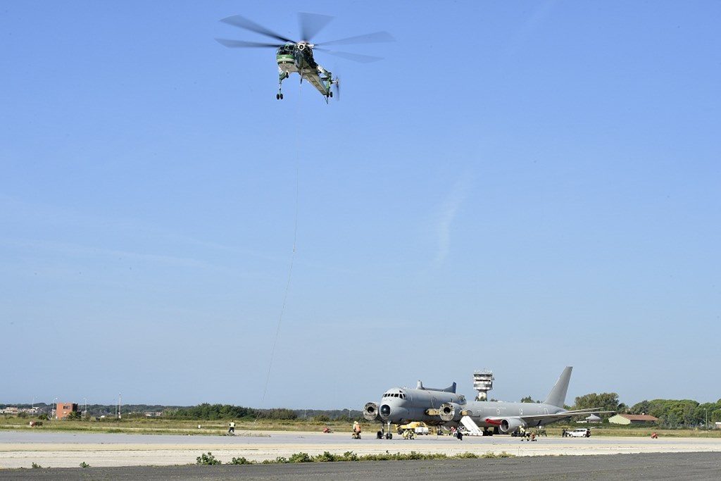 Breguet Br.1150 Atlantic Air-Lifted to the Italian Air Force Museum 10 Breguet Br 1150 Atlantic 04