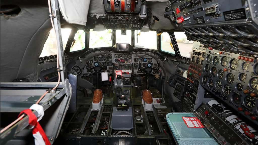 The Future of C-121C Super Constellation HB-RSC: Awaiting Its Next Caretaker 20 C 121C Super Constellation HB RSC 1