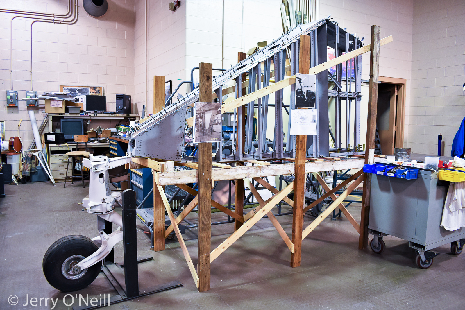 Sikorsky S-60 Flying Crane Prototype - Restoration Update August, 2022 18 CASC.5.S605.TailWheelPylon.4.16.21.JON . 0132 2