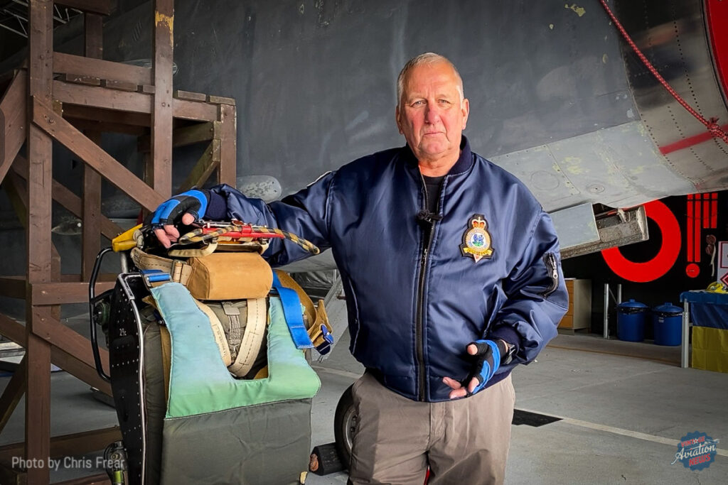 Lightning XR724's Hangar Opening 12 CFrear LA 4