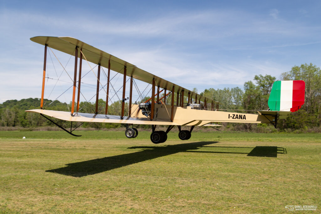 Replica Caproni Ca.3 Bomber Flies! 11 Caproni Ca.3 Johnatan Collection 7