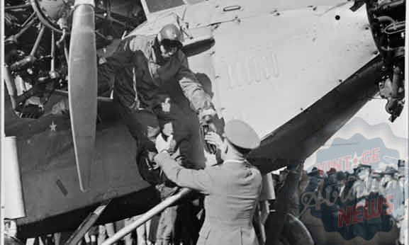 Charles Kingsford Smith’s Landing Site Preserved in Christchurch, New Zealand 14 Capt Findlay greets KS Wigram 1928 web