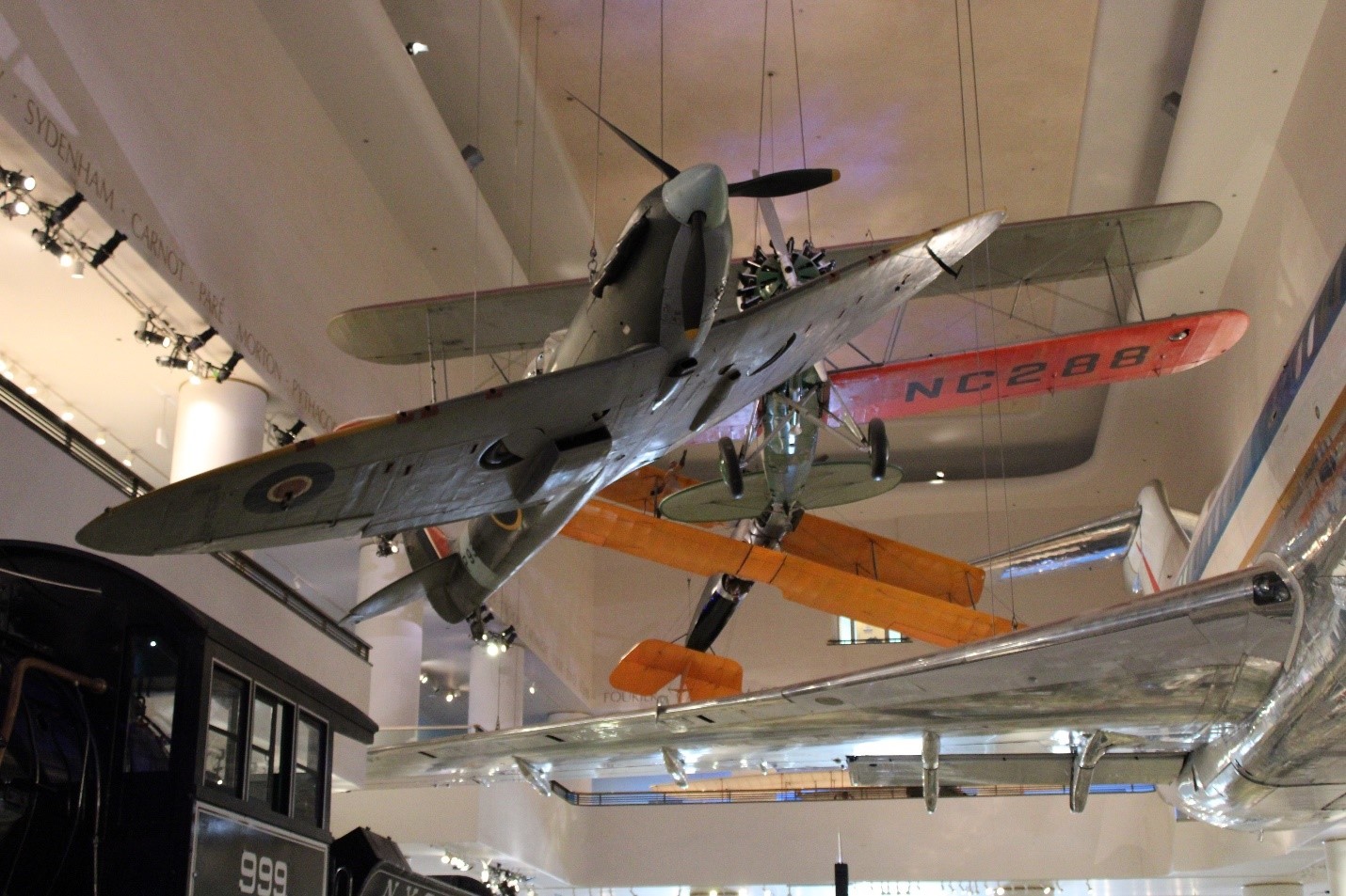 Adam's Profile Reports: Air and Space Exhibits at the Museum of Science and Industry, Chicago 34 Chicago image 22