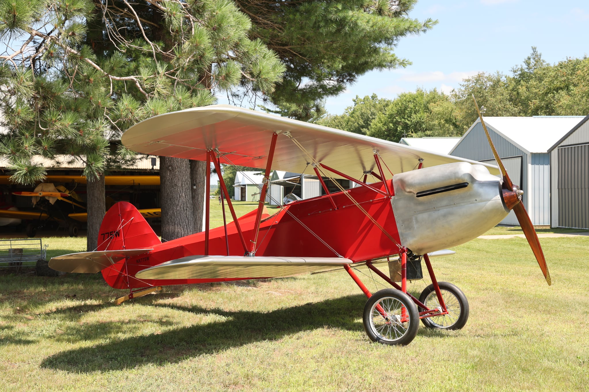 Ala Doble Fly-In 2025: Nigel Hitchman Captures a Spectacular Vintage Aviation Gathering 18 Cirigliano at Brodhead