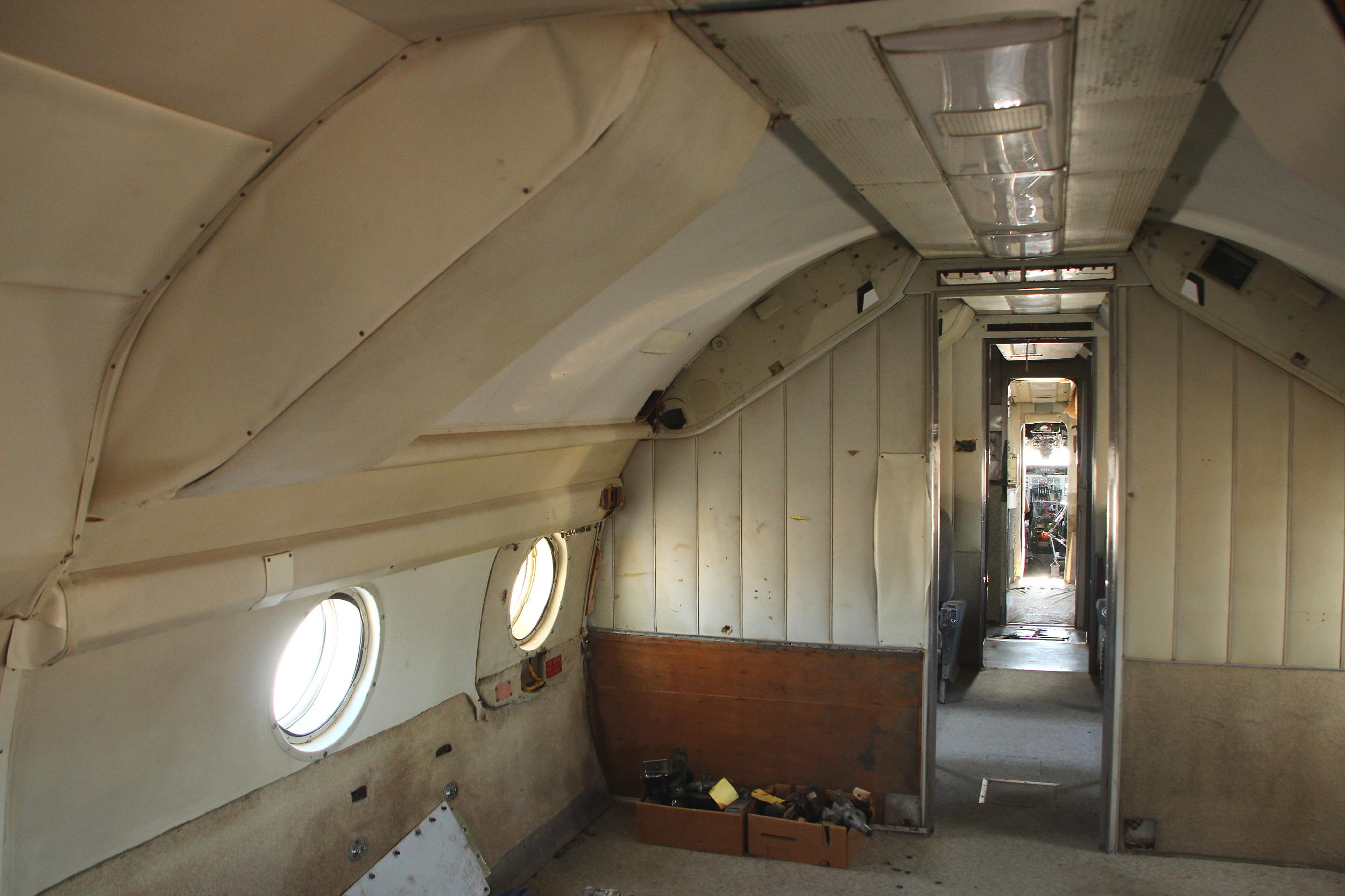 Presidential Connie Columbine II to Fly Again? 18 The rather barren passenger cabin aboard Columbine II. (Ken Stoltzfus photo)