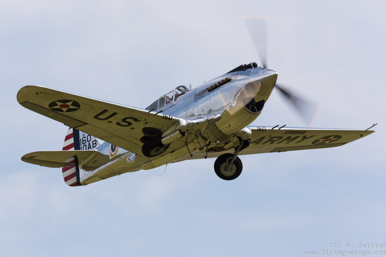 2014 Flying Legends Airshow Report 12 _Curtiss-7555_Zeitler